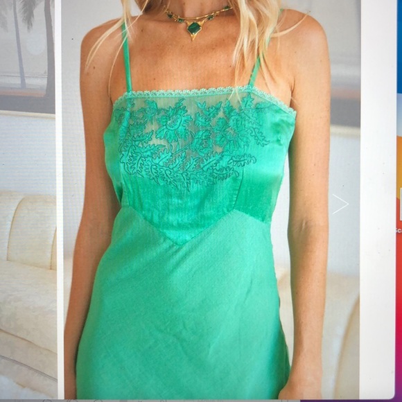 ROMEO AND JULIET DRESS - Picture 4 of 13